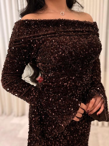 فستان سهرة ترتر اوف شولدر ستايل اكمام واسعة