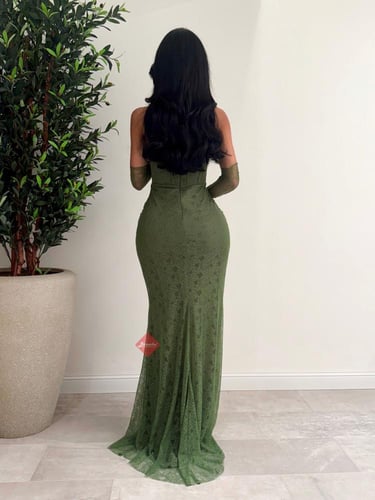 فستان سهرة دانتيل ستايل تب مزين بالكريستال