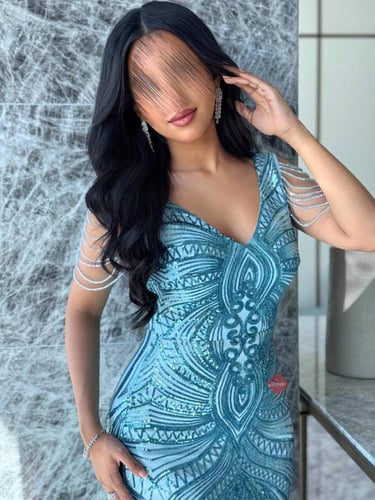 فستان سهره ستايل ساندريلا بتطريز ترتر ومزين بالخرز...