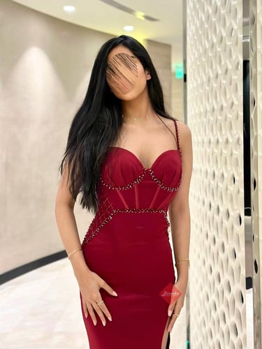 فستان سهرة ستايل حورية بحر و كورسيه مزين الخرز الر...