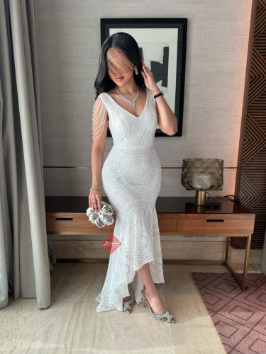 فستان سهره ستايل ساندريلا بتطريز ترتر ومزين بالخرز...