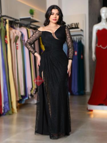 فستان سهرة طويل دانتيل تصميم مميز بأكمام