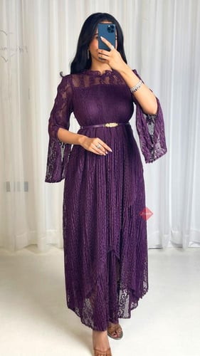 فستان دانتيل ناعم ستريتش برسومات مميزة و اكمام وشا...