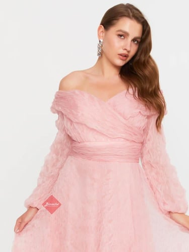 فستان سهرة طويل تل مجعد ستايل اوف شولدر