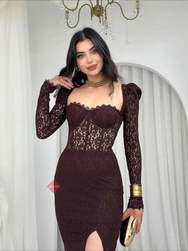 فستان سهرة دانتيل أنيق بأكمام طويلة راقية