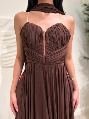 فستان سهرة ناعم تب بليسيه بكلوش