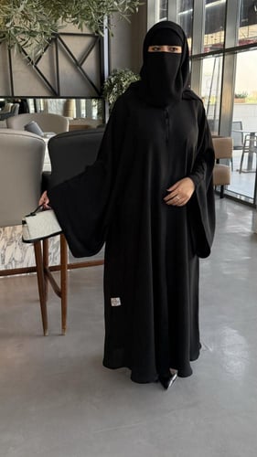 بكج الرزّهـ ( عباية الرزّه + ملفع مثلث + نقاب + مث...