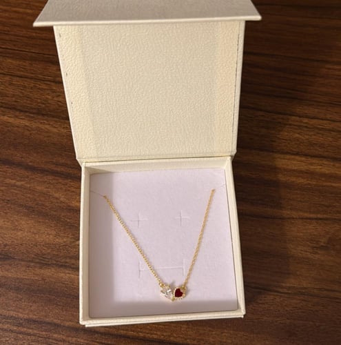 كيس KARTZ ورد صناعي يحتوي أكثر من نوع ورد لون أبيض...