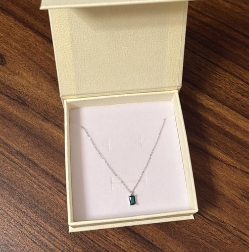 تنسيق KARTZ كيس ورد صناعي لون بنك مع عقد فضه عيار...