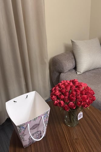 فازة ورد صناعي بيبي روز أحمر