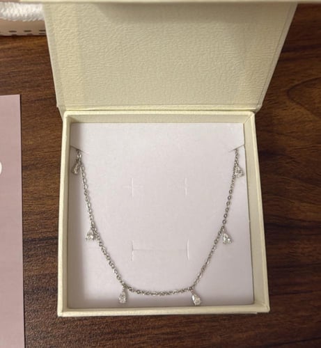 بوكس KARTZ ورد صناعي بنك مع عقد فضه عيار 925