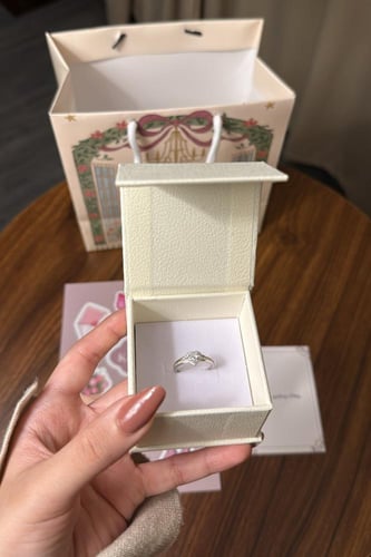 خاتم KARTZ نسائي فضه عيار 925