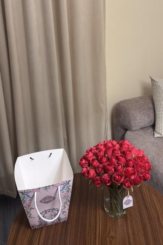 فازة ورد صناعي بيبي روز أحمر