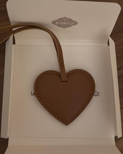 بوكس KARTZ ورد صناعي بنك مع ميدالية جلد وستيكرات