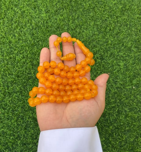 A bracelet similar to the Yemeni cubes
