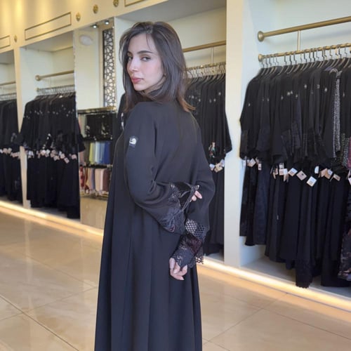 عباية دنتيل جدي طقطق ولف مناسب لكل الفصول