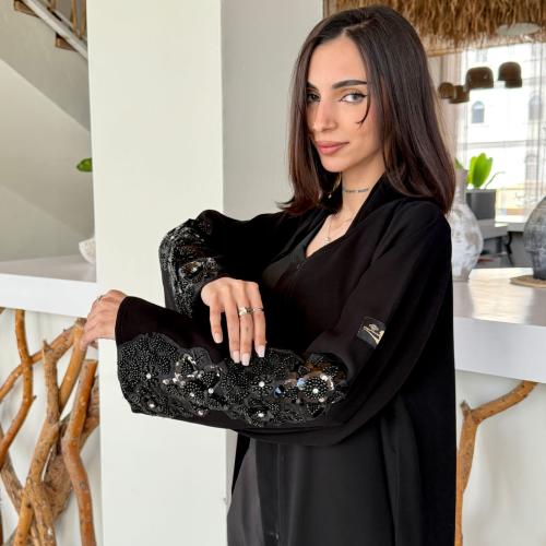 عباية نص كلوش طقطق ولف تطريز كم مناسب لكل الفصول