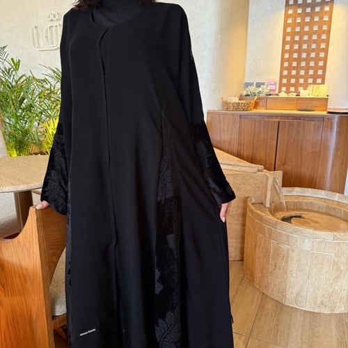 عباية نوره نص كلوش طقطق ولف مناسب لكل الفصول