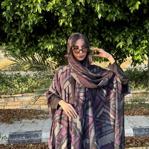 عباية ترند شيفون لون عندي وبيج لف مناسب لكل الفصول