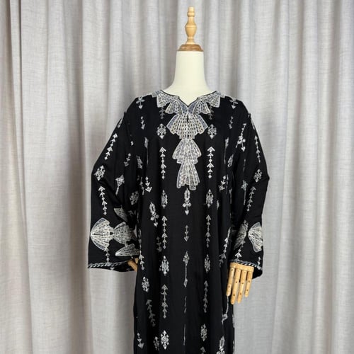 جلابية مغربي تطريز مقفل