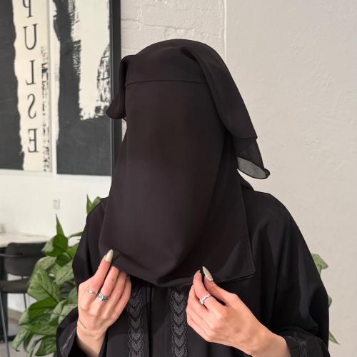 نقاب العمره