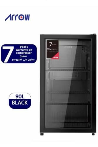 ارو ثلاجة باب زجاجي اسود 90 لتر