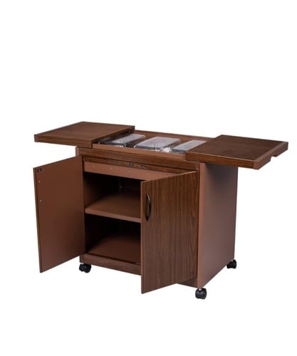 عربة تسخين وتقديم طعام