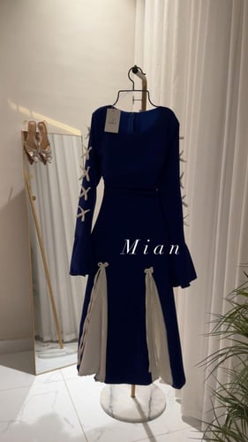 فستان ثريا كحلي