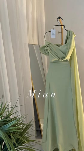 فستان نسائم