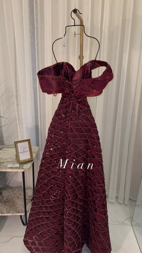 فستان فيرساتشي