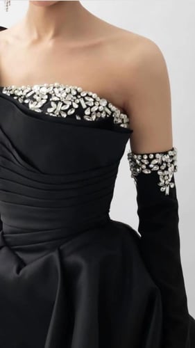 فستان اكرام