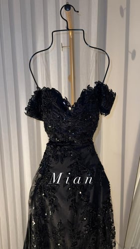 فستان العنود