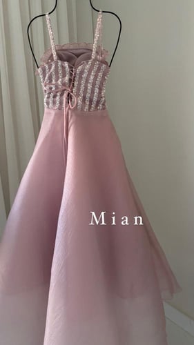 فستان الحورية pink