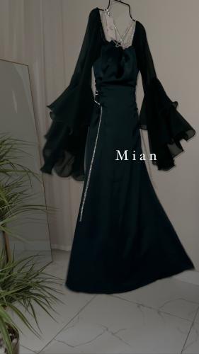 فستان غزالة اخضر زيتي