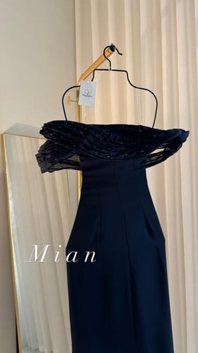 فستان كلاسيكا كحلي