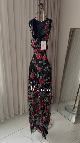 فستان لوريما