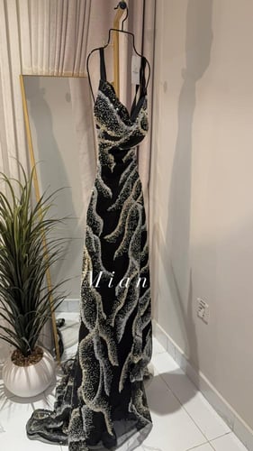 فستان فينارا