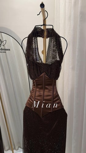 فستان ديلينا