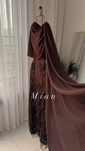 فستان لوسارا