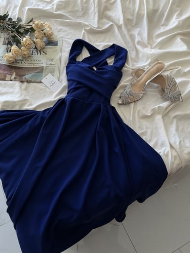 فستان لانا كحلي