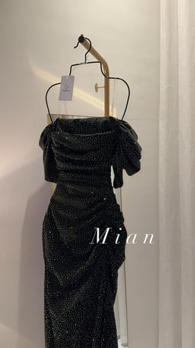 فستان مسك اسود