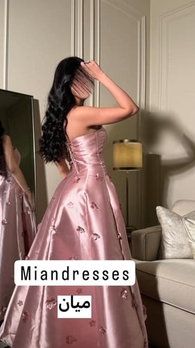 فستان نارلا