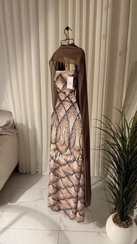 فستان هناديا