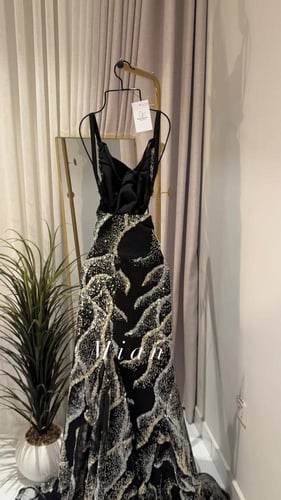 فستان فينارا