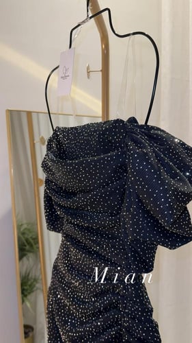 فستان مسك اسود