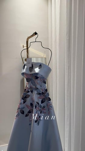 فستان كاميليا