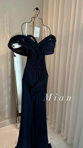 فستان كلاسيكا كحلي