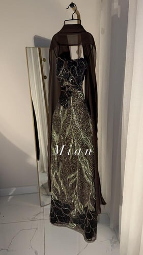 فستان انورا