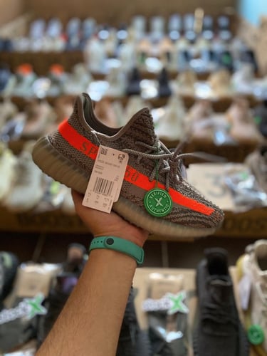 YEEZY BOOST 350 V2 "BELUGA"