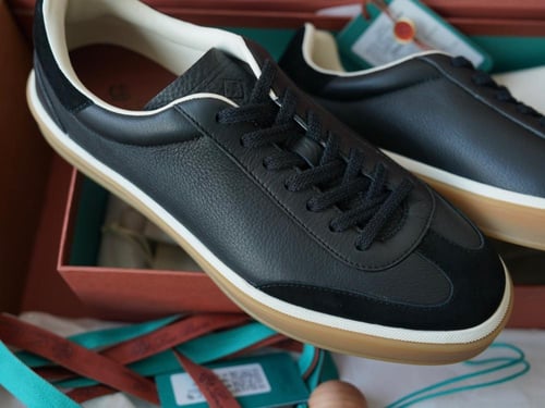 لوروبيانا Tennis walk